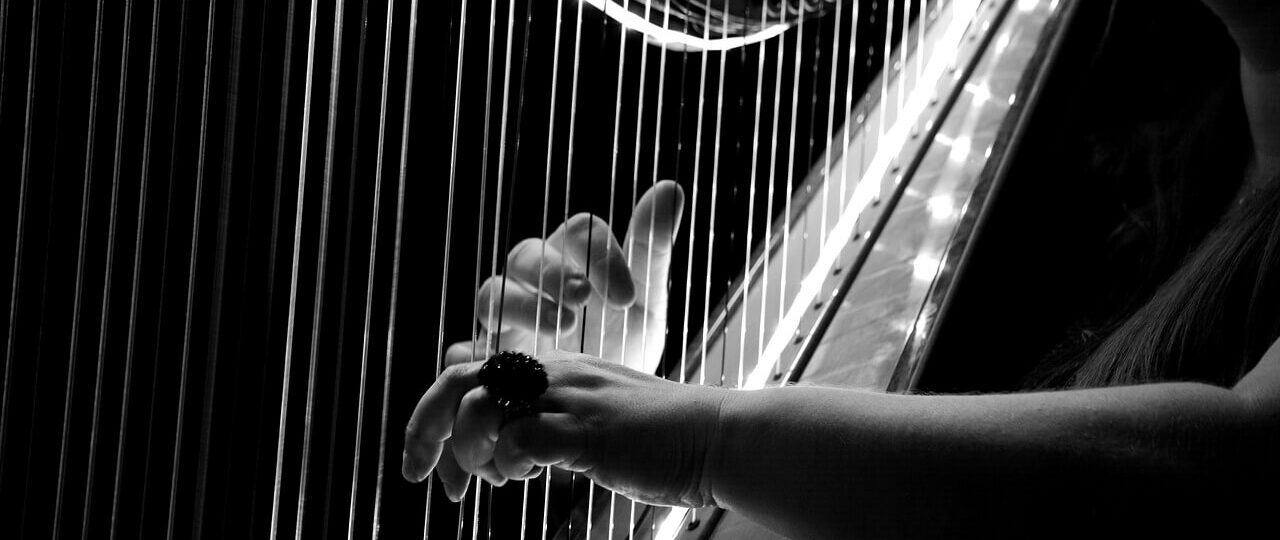 Musikinstrument-Harfe