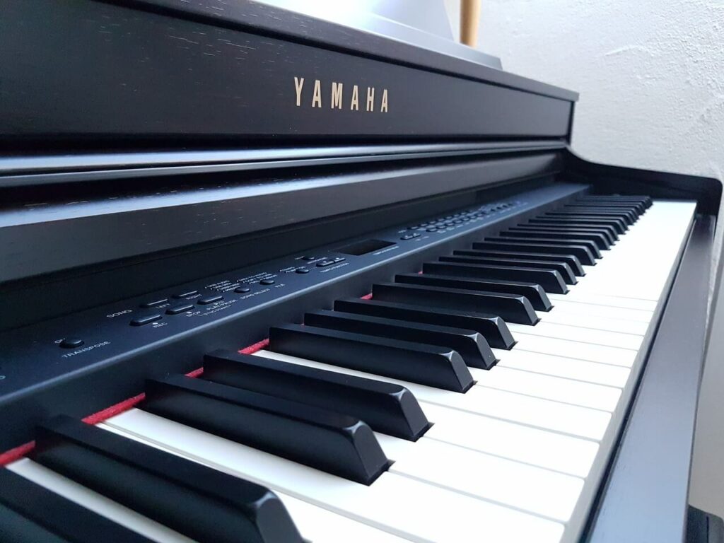 in-welcher-größe-kannst-du-ein-E-Piano-kaufen